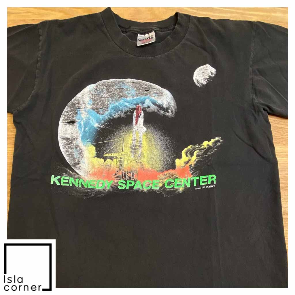 Vintage 1989 NASA Kennedy Space Center T Shirt Vintage 1989 NASA Kennedy Space Center T Shirt