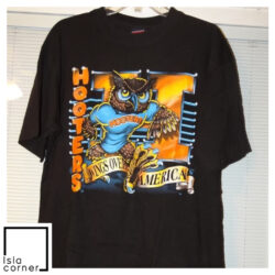 Vintage 90s NFL Hooters Wings Over America Shirt